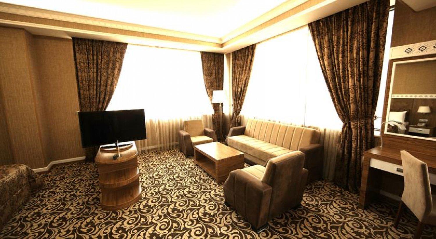 Graaf Hotel Баку Екстериор снимка